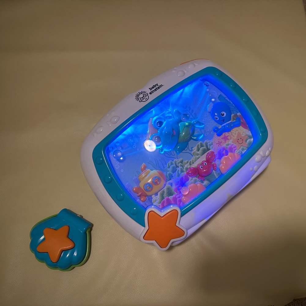 Baby Einstein Light-Up Interactive Aquarium Crib Toy